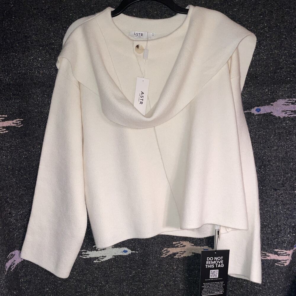 ASTR The Label Buttercream  Sweater Bell Sleeve Wool M REVOLVE BRAND